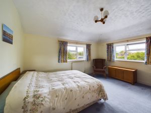 Bedroom- click for photo gallery